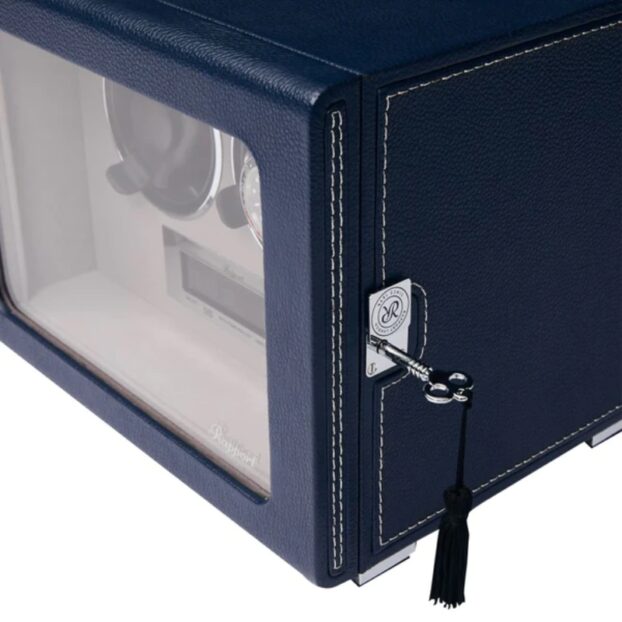 Quantum Duo Blue Watch Winder Key Detail