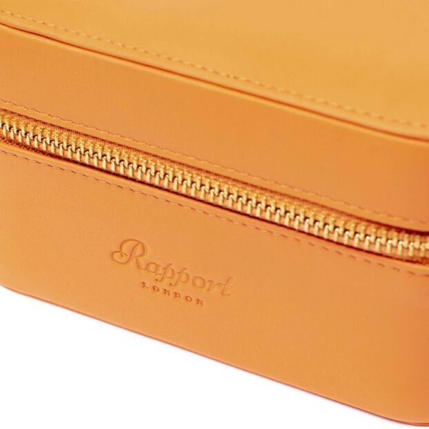 Hyde Park Watch Box Quad Tan Zip Case Detail 2